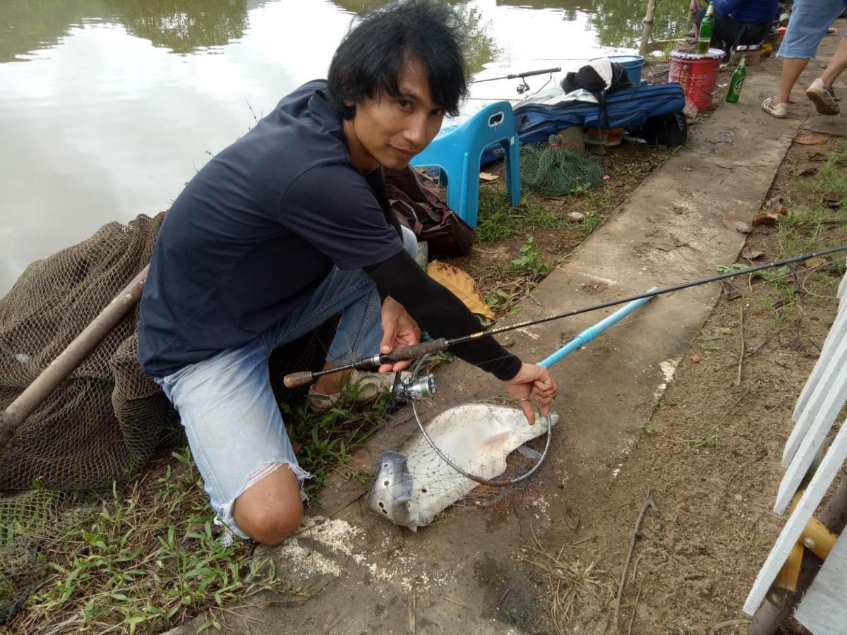 Samoeng Fishing Park Home Stay Bagian luar foto